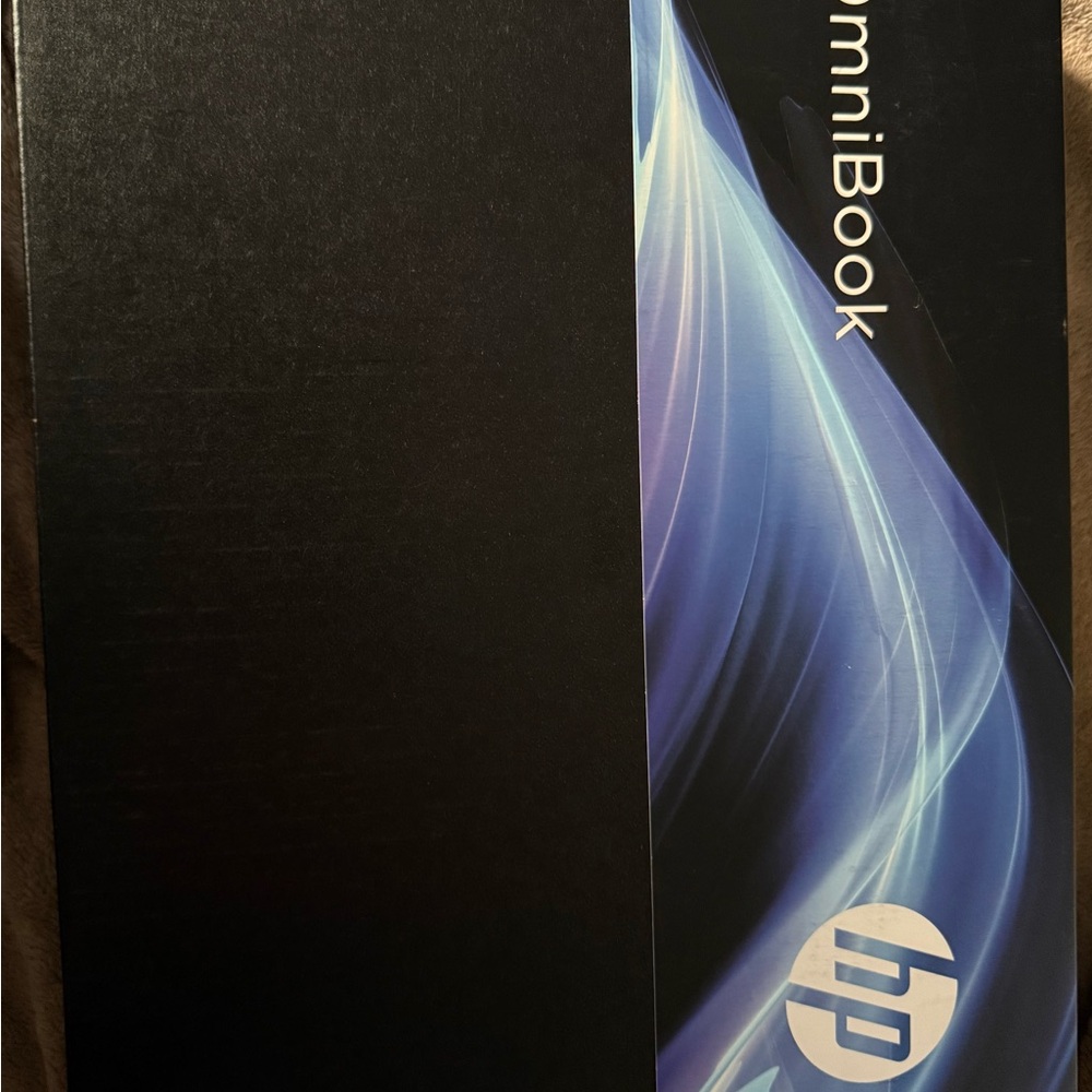 HP OmniBook X Flip Laptop
16-be0003dx with Silver Finish